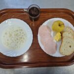 13.11.2024 Śniadanie 4 Dieta łatwo strawna z ograniczeniem substancji pobudzających wydzielanie soku żołądkowego
