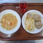 13.11.2024 Obiad 6 Dieta łatwo strawna z ograniczeniem łatwo przyswajalnych węglowodanów
