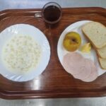 21.10.2024 Sniadanie 4 Dieta z ograniczeniem substancji pobudzajacych wydzielanie soku zolzdkowego