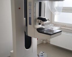 Pracownia Mammografii – aparat do badań